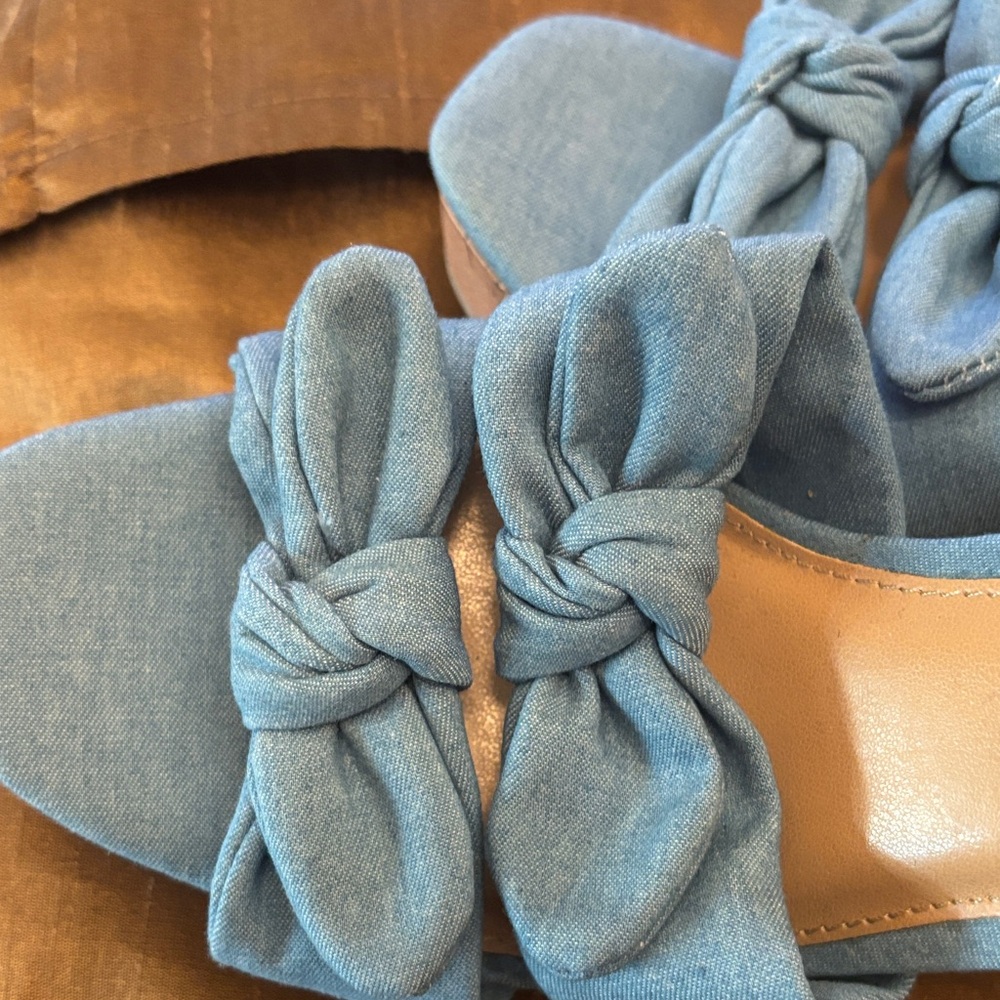 LC Lauren Conrad Sky Blue Bow Heels - Picture 6 of 9
